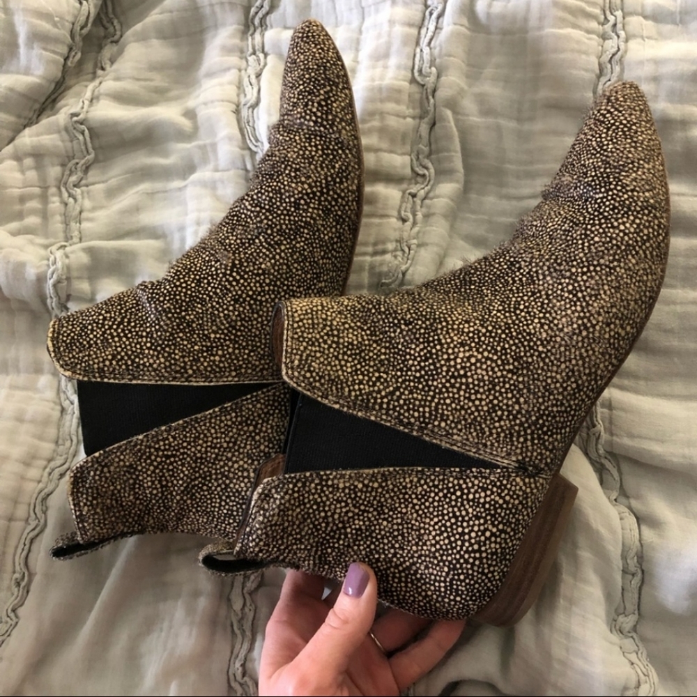 Nadine Chelsea Boot